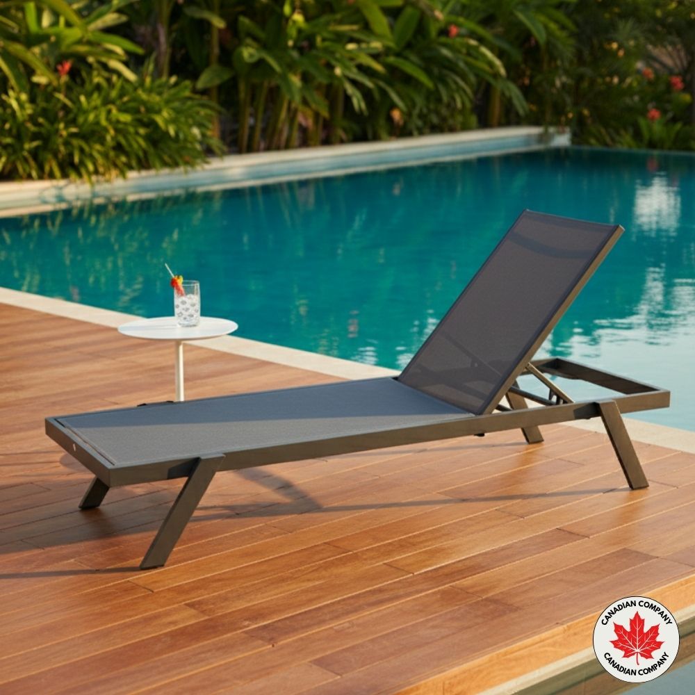 Outdoor Lounge Chair